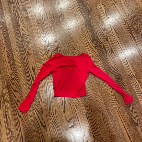 Hollister Red Long Sleeve Tee - Picture 2 of 3